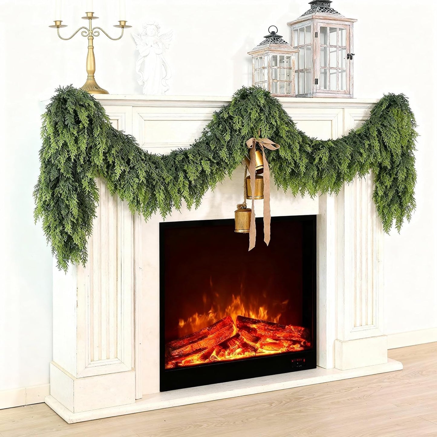 Evergreen Charm Cedar Garland